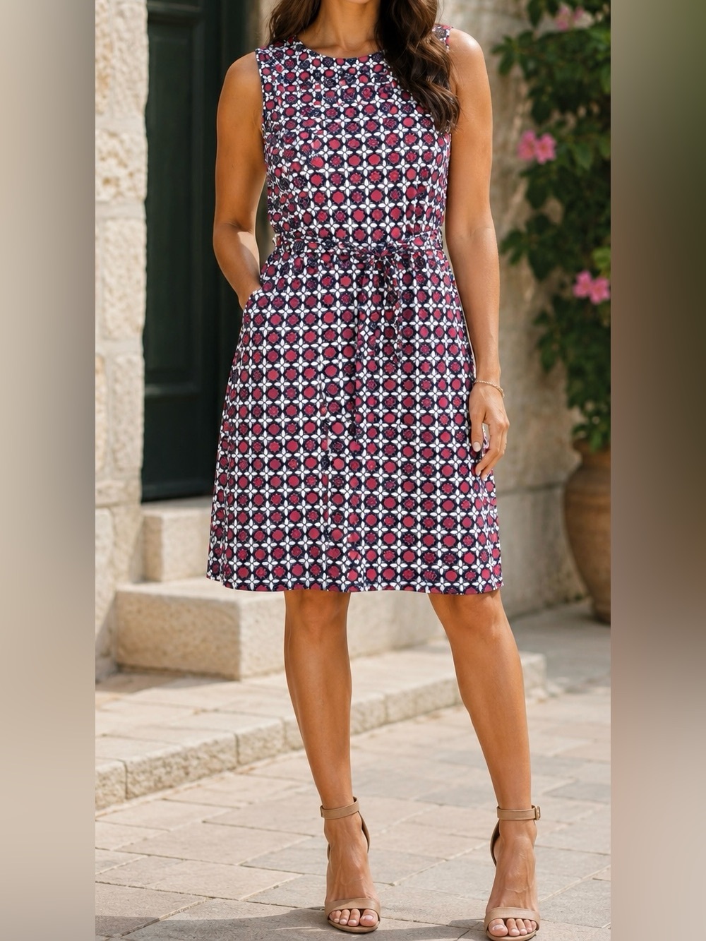 Banana Republic Coral, Black and White Sleeveless Lined Dress